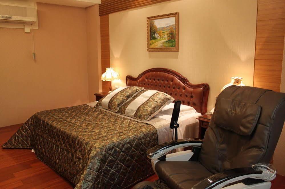 Champs Yazuh B&B 지지 외부 사진